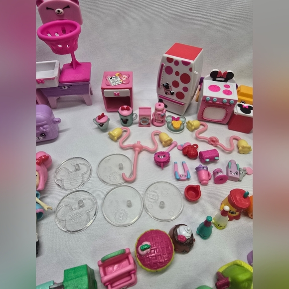 Huge Moose Shopkins Lot- Dolls, Figures, and Accessories + Disney Waffle Set - Picture 5 of 17